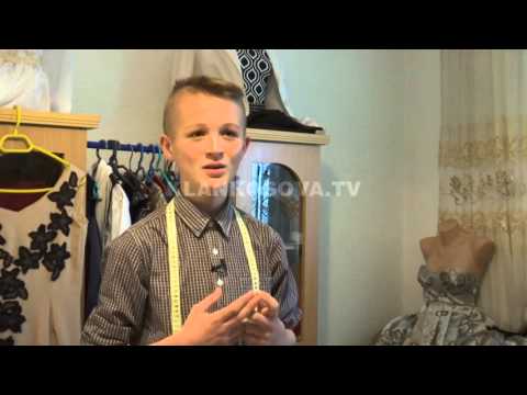 Rrobaqepësi 13 vjeçar nga Ferizaj mahnit klientët - 02.05.2016 - Klan Kosova