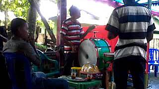 Download lagu Jidor Tanjidor Makassar- Gala Gala mp3 Download lagu Jidor Tanjidor Makassar- Gala Gala mp3