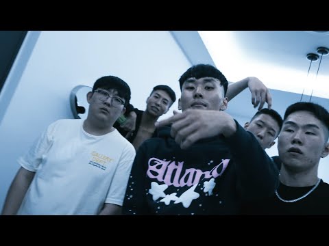 Young Harry - Brag About It (feat. Yung Weej) [Official Music Video]