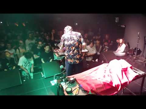 Shnabubula Live In Tokyo