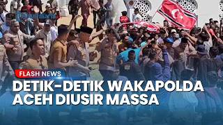 Download lagu MOMENTS WHEN the Aceh Deputy Police Chief Was Expelled by the Crowd from the Grand Mosque While A... mp3 Download lagu MOMENTS WHEN the Aceh Deputy Police Chief Was Expelled by the Crowd from the Grand Mosque While A... mp3