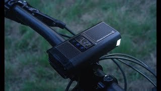 BLACKBURN Countdown 1600 - silné přední akumulátorové světlo