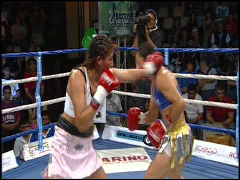 2 | Rounds of the 6th Fight between Carolina "Crespita" Rodriguez vs. Anahi Yolanda Salles