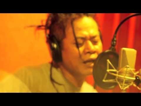 Tony Q Rastafara - Ironi Negeri Surga (Live Performance)
