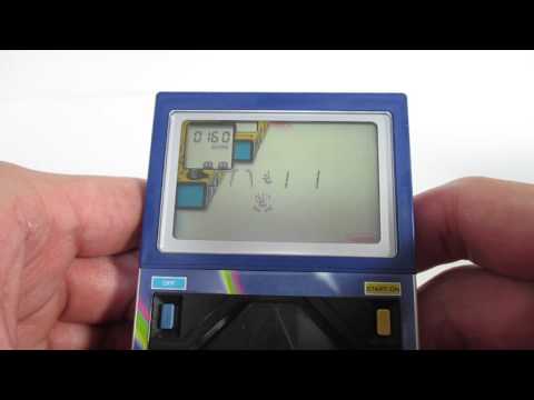 16197 CASIO LCD Game Astro Chicken Made in Japan