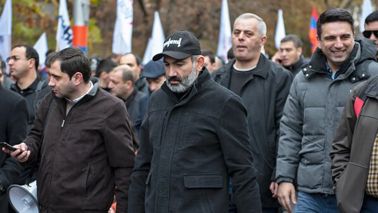 #Ուղիղ․ Մեկնարկում է ՔՊ քայլերթը, որին մասնակցում է Նիկոլ Փաշինյանը