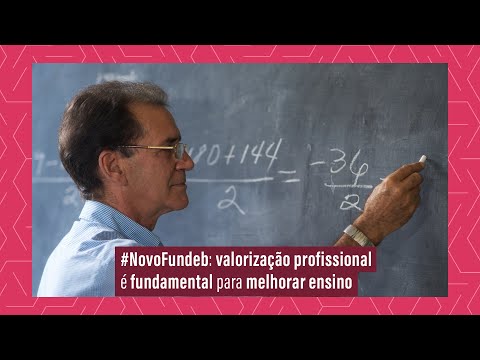 Valorização dos profissionais é fundamental para garantir melhoria do ensino, afirma professora