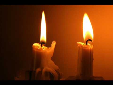 Otto Brandenburg - To Lys På Et Bord