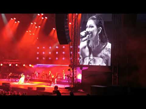 Una poesia anche per te.   Elisa Live with Dardust.  An Intimate Night -    Arena di Verona. 3.06.23
