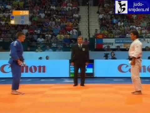 Judo 2009 Rotterdam: Dan Fasie (ROU) - Mirali Sharipov (UZB) [-66kg].