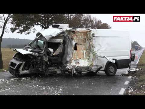 Tragiczny wypadek. Nie żyje kierowca busa