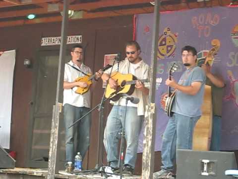 Headline Bluegrass Band ~ Midnight Moonlight @ Road to Rich's 2009