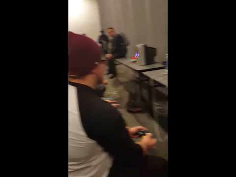 Frozone vs Hungrybox