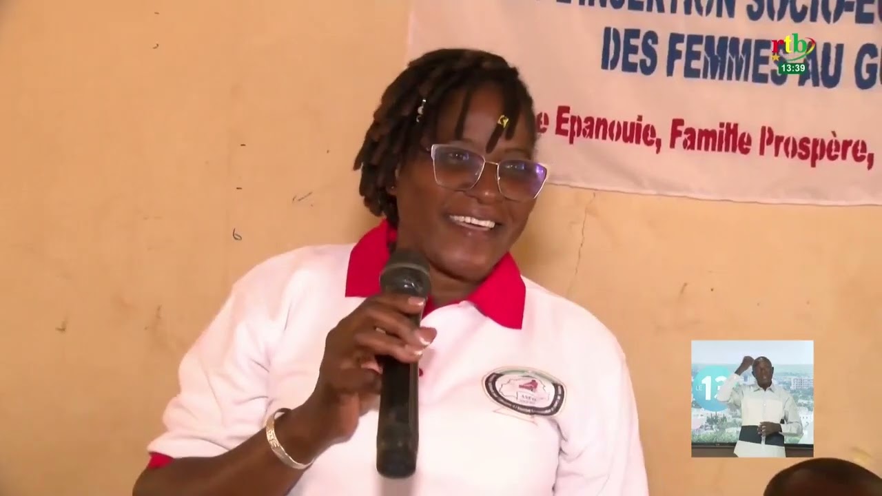 Dans le Goulmou, les femmes déplacées internes ont reçu des vivres pour les fêtes de fin d’année