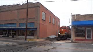 preview picture of video 'BNSF Local on H&TC - Brenham TX - 3.15.2014'