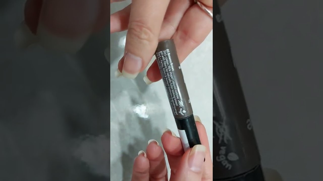 🔴FIJADOR de cejas con color y fibras #essence #shorts