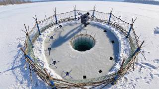 Man Uses Amazing FISHING TECHNIQUES & Makes the Most INSANE Fishing Traps | by @rampewild.