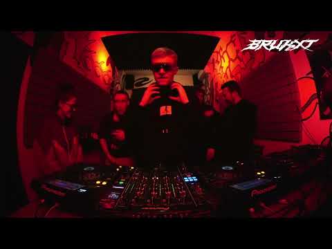 Yung Berkut | BRUKXT