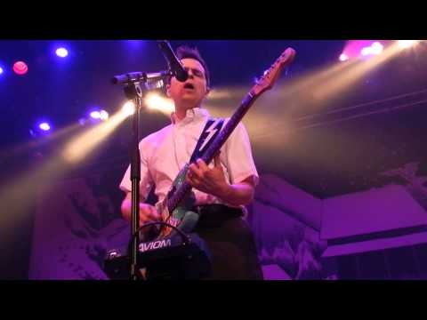 Weezer - Pink Triangle (The Ryman 4/6/14)