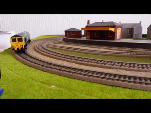 Bachmann 32-726 Class 66 Diesel Loco No  66610 Freightliner Livery B22269