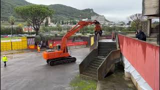 salerno-partono-i-lavori-di-demolizione-allo-stadio-arechi