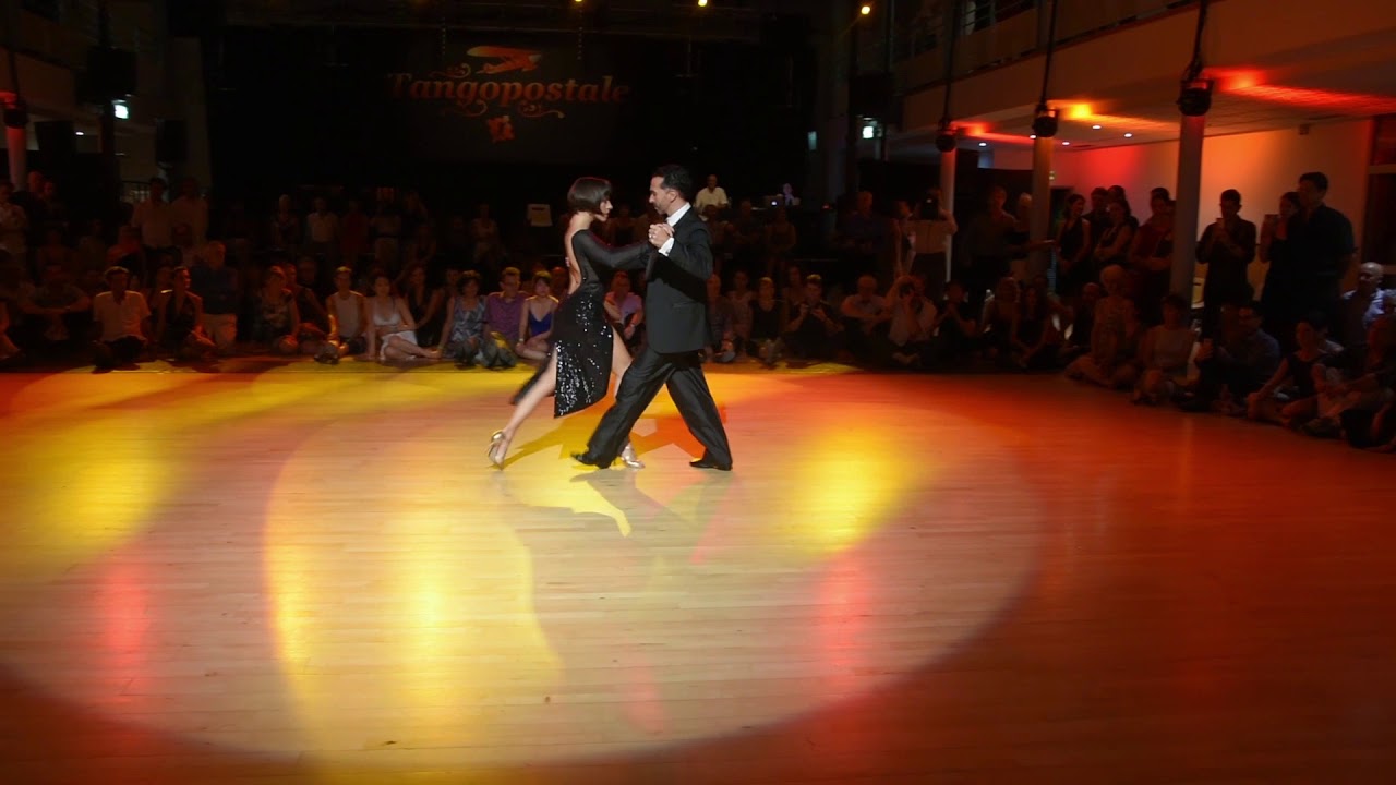 Gustavo Rosas. Tango con Gisela Natoli en Festival de TangoPostale.Julio 2018.Toulouse.Francia.