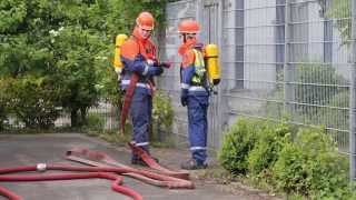 preview picture of video 'Jugendfeuerwehr Lage Kernstadt - BF Tag 2014'