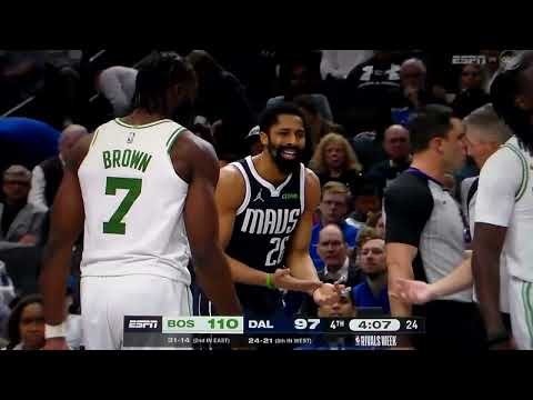 Mavericks' Spencer Dinwiddie upset about fouling out, then is t'd up with technical foul vs. Celtics