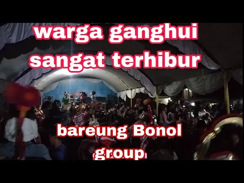 Bonol group bikin viral di ganghui. naik kuda tanjidor di malam hari.