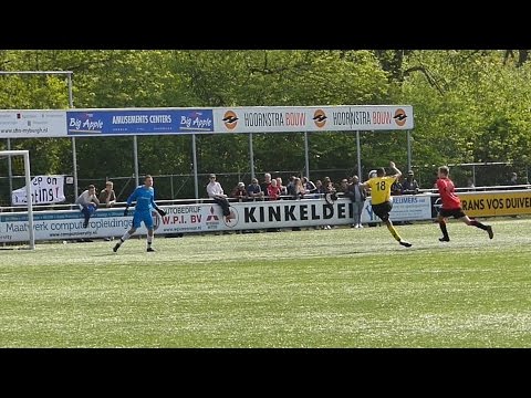 Mohammed Ali Al-jaboury schiet op de lat (06-05-2017)