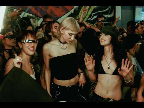 Chinatown Rave in New York City [David Löhlein - Snake Selection #7]