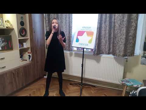 Video Briana - Акапела "Дошъл на заем"