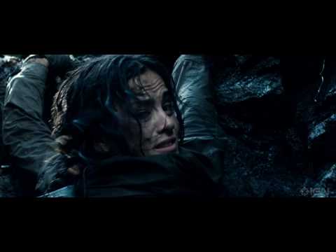 Tráiler Depredadores 2010