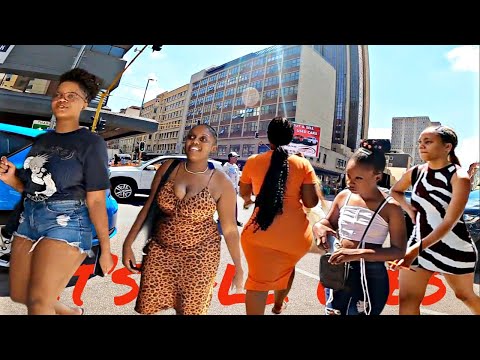 They probably won't show you this🇿🇦