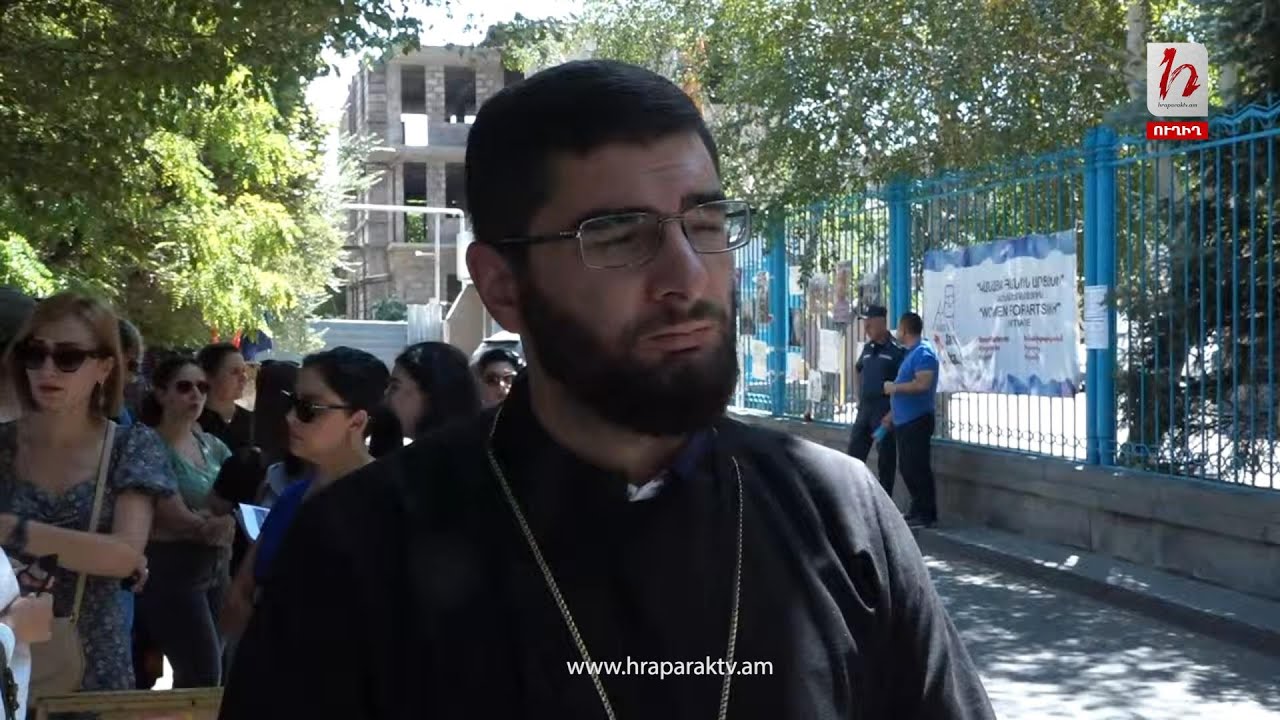 #Ուղիղ․ Արցախցիները ՄԱԿ-ի գրասենյակի դիմաց ակցիա են իրականացնում