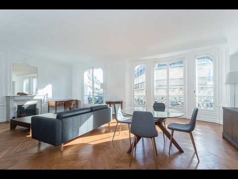 (Ref: 17250) 4-Bedroom furnished apartment for rent on rue Cardinet (Paris 17th)