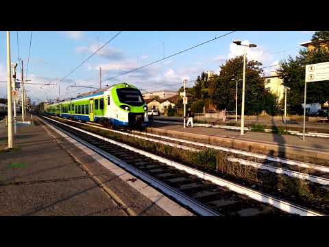 ETR104 033 Trenord - Milano Greco - 16/08/2022
