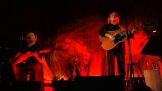 La maison brûle Music Video