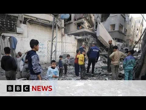 Video | Dozens reportedly killed in Israeli strikes on northern Gaza | BBC News