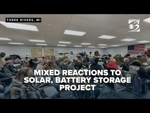 Southwest MI township sees record turnout for 300-megawatt solar, battery system proposal