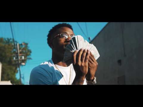 Young Reshaud - "Right Here" ft. Ace Rico | Dir @YOUNG_KEZ (Official Music Video)