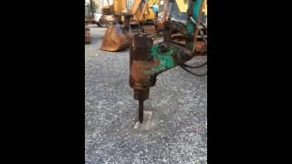 ทดสอบหัวเจาะ หัวกระแทก รถแบคโฮ PC30 นำเข้าญี่ปุ่นแท้_กระทุ่มแบน มอเตอร์ ทดสอบหัวเจาะ หัวกระแทก รถแบคโฮ PC30 นำเข้าญี่ปุ่นแท้_กระทุ่มแบน มอเตอร์