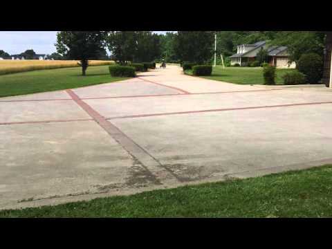 Tilting three wheel test run 1