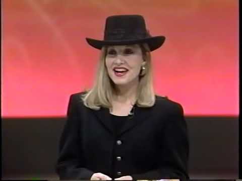 Stella Parton Interview - Growing up with Dolly - Part 1