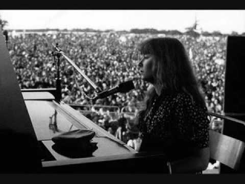 A tribute to sandy denny 1947-1978