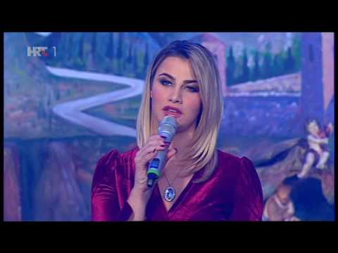 Tiha noć u Vukovaru 2016 - Pristupite vjerni - Adrijana Baković