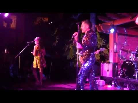 El Vez complete show at Tiki Oasis 2014