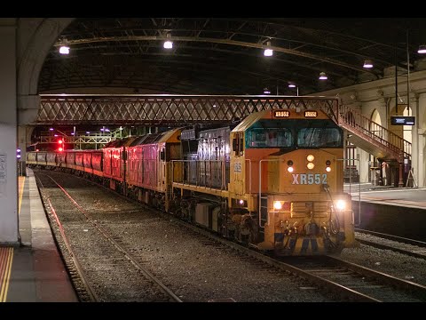 XR552, G522 and G528 Power there way through Ballarat with 9157 to Manangatang- 5/2/23