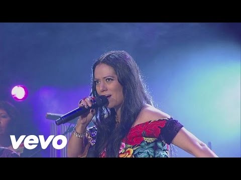 Lila Downs - Pecadora (En Vivo) ft. Illya Kuryaki & The Valderramas