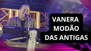 FORROBOM SUCESSO ANJINHO DOS TECLADOS FORRO DAS ANTIGAS 27 MIX VANEIRÃO MELODIAS